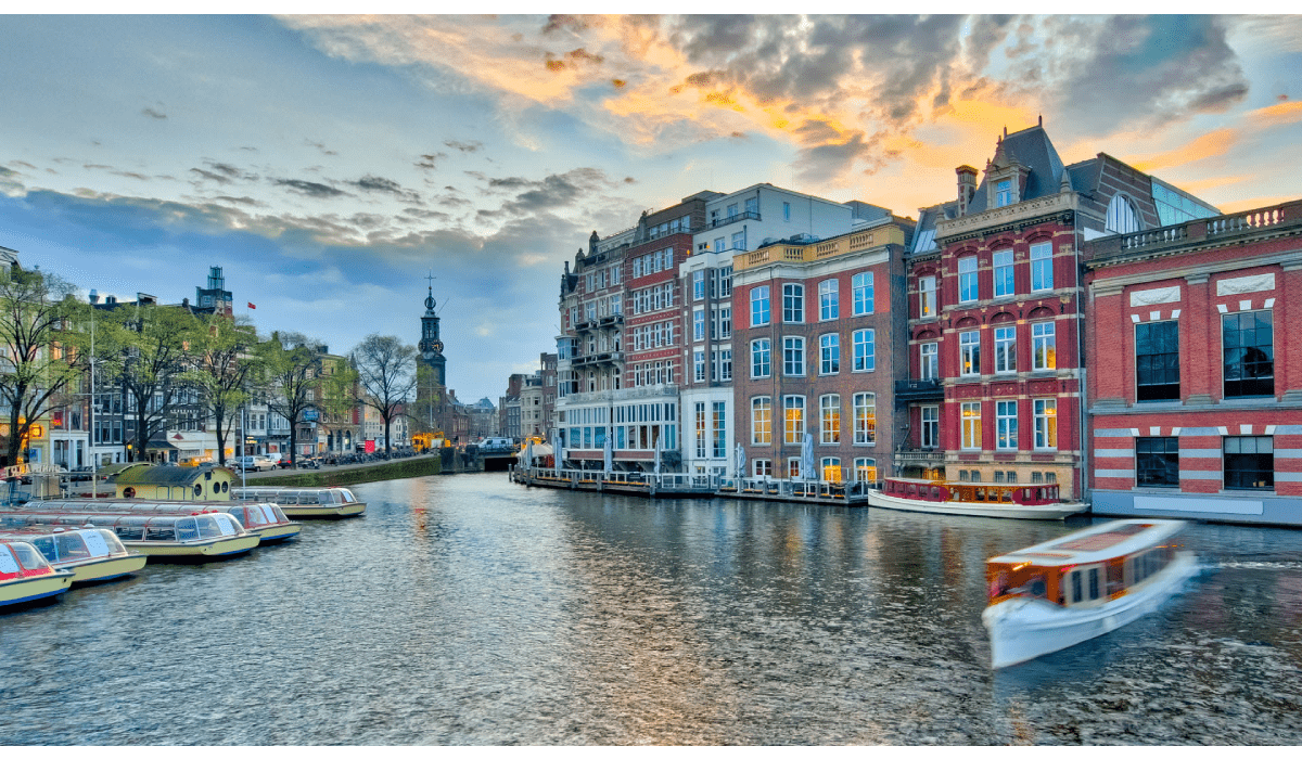 A Cultural Tour through the Netherlands: Art, History, and Architecture
